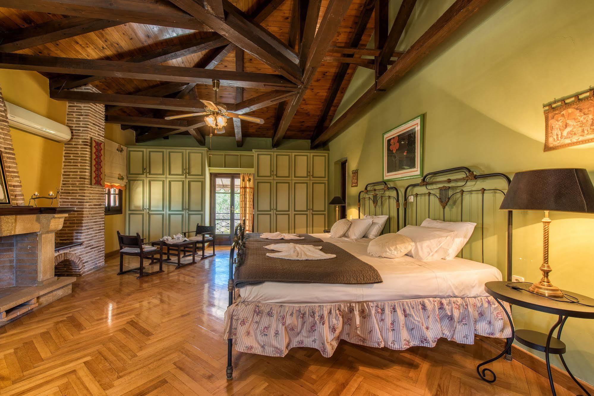 Sarakino House Of Literature Villa Agios Dimitrios  ภายนอก รูปภาพ